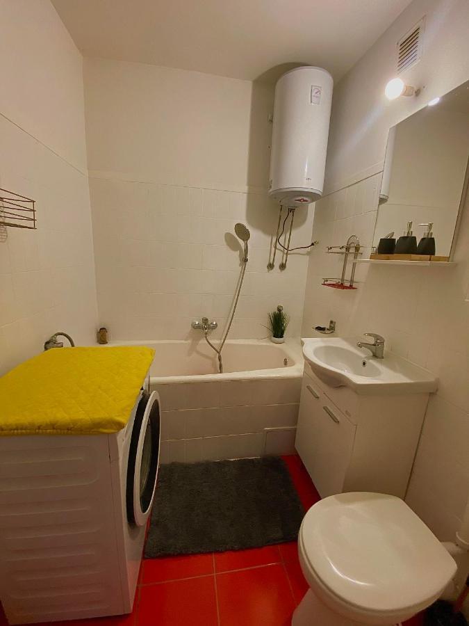 Apartman Monika Near The Beach Spalato Esterno foto
